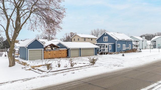 423 VAN STREET, Neenah, WI 54956