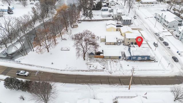 423 VAN STREET, Neenah, WI 54956