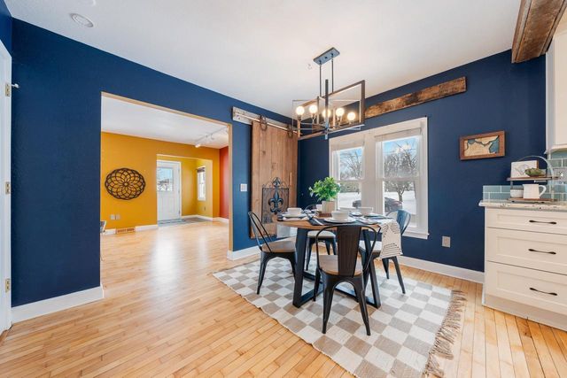 423 VAN STREET, Neenah, WI 54956