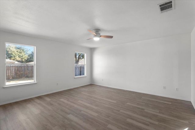 205 Peaceful Haven WAY, Hutto, TX 78634