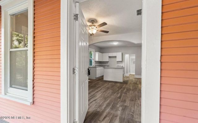 4003 WALNUT Street, Jacksonville, FL 32206