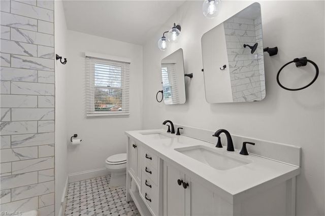 1366 Pinebluff Road, Winston-salem, NC 27103