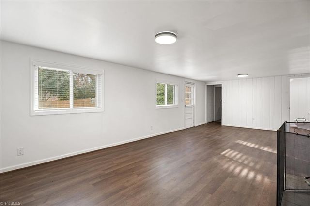 1366 Pinebluff Road, Winston-salem, NC 27103