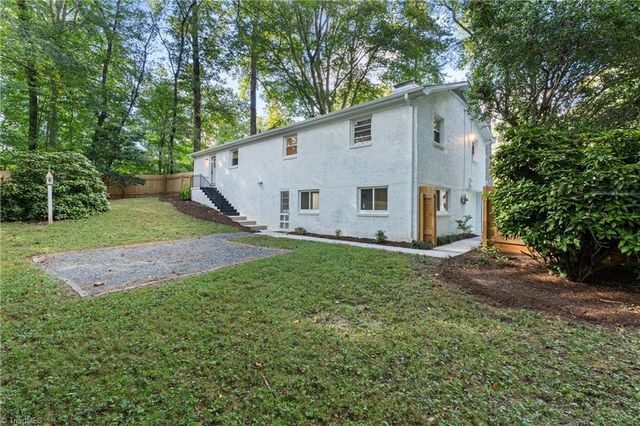 1366 Pinebluff Road, Winston-salem, NC 27103