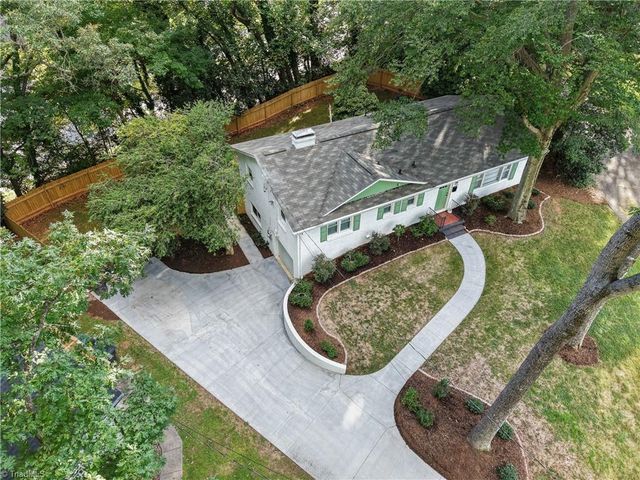 1366 Pinebluff Road, Winston-salem, NC 27103