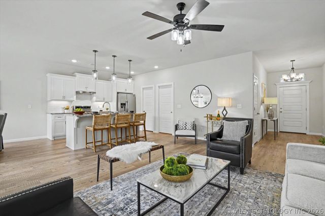 10719 S 280th East Avenue, Coweta, OK 74429