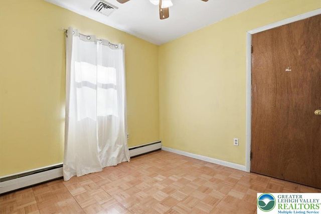 70 West Highland Lane, Mahoning Twp, PA 18235