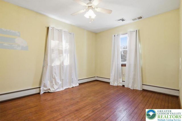 70 West Highland Lane, Mahoning Twp, PA 18235