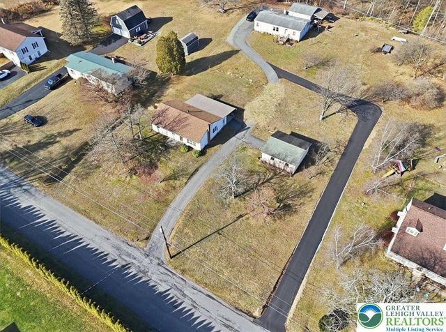 70 West Highland Lane, Mahoning Twp, PA 18235