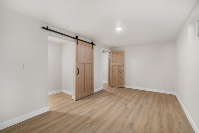 907 2nd st NE, Minot, ND 58703