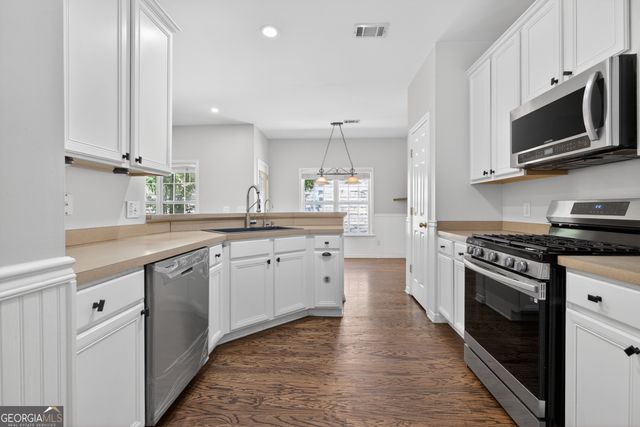 2855 Stonehenge Court, Cumming, GA 30041