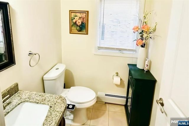 229 E Columbia B, Palisades Park, NJ 07650