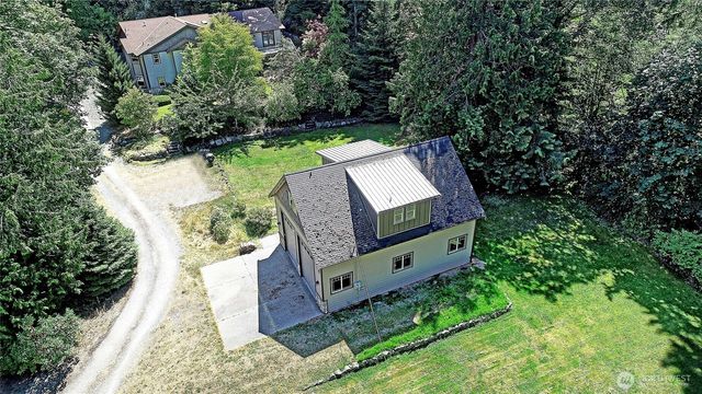 628 N Sunset Drive, Camano Island, WA 98282