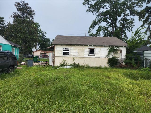 19530 Dunbar Avenue, Houston, TX 77338