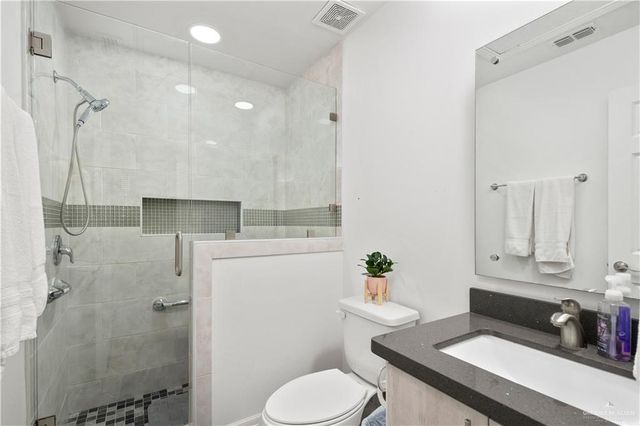 525 Pine Oak Street, Donna, TX 78537