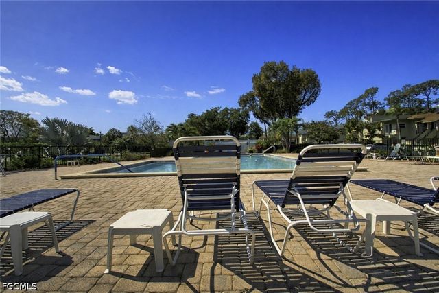 7400 College PKWY 2D, Fort Myers, FL 33907