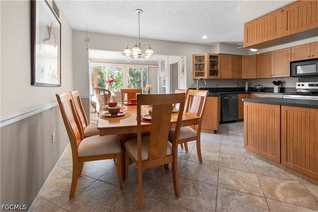 7400 College PKWY 2D, Fort Myers, FL 33907