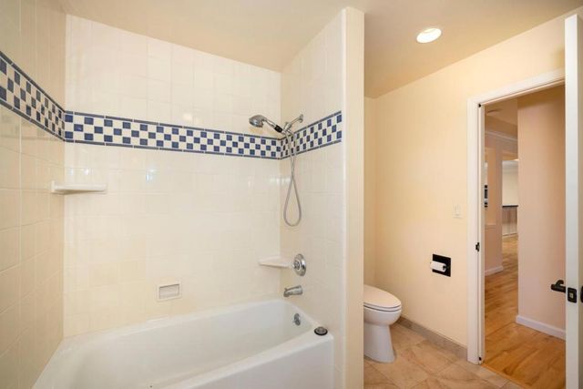 551 4th Street, Montara, CA 94037