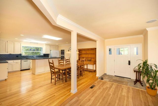 551 4th Street, Montara, CA 94037