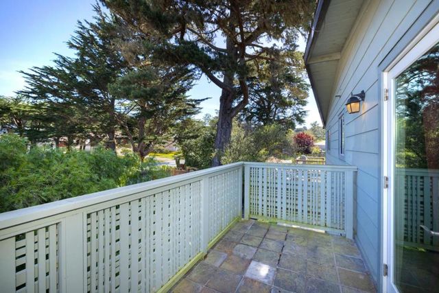 551 4th Street, Montara, CA 94037