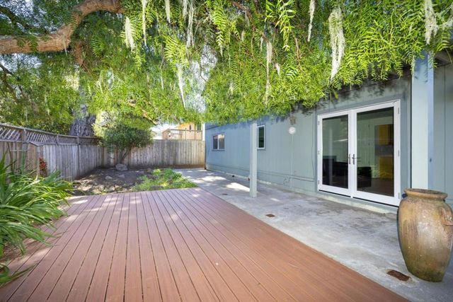 551 4th Street, Montara, CA 94037