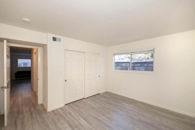 551 4th Street, Montara, CA 94037