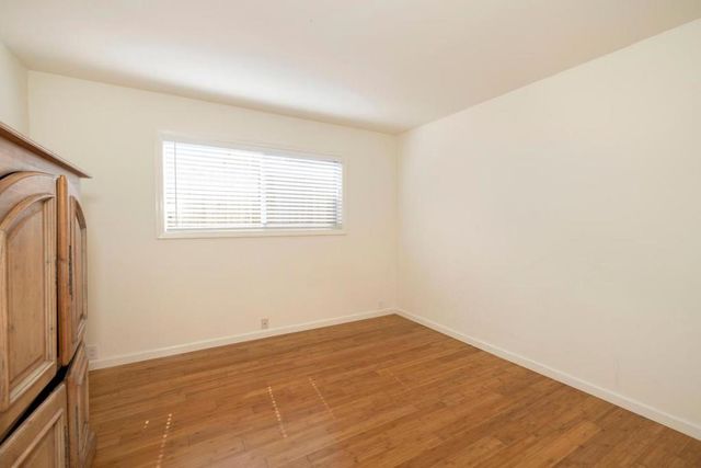 551 4th Street, Montara, CA 94037