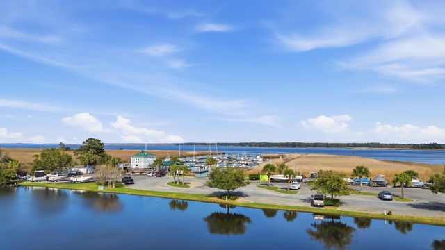 117 Finch Dr Unit 272, Georgetown, SC 29440