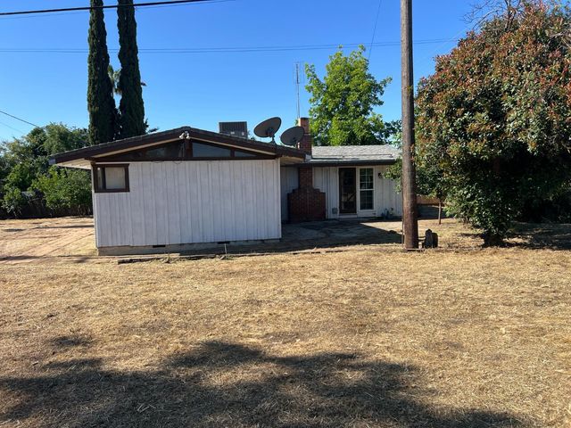 3988 N Fresno Street, Fresno, CA 93726