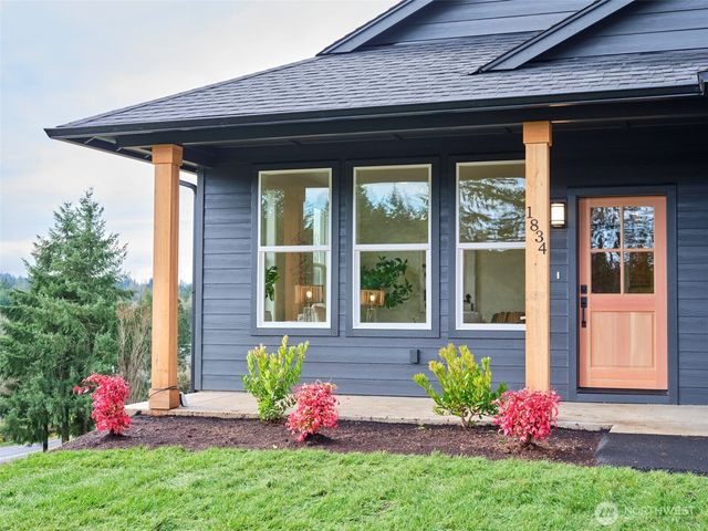 1834 Rose Valley Road, Kelso, WA 98626