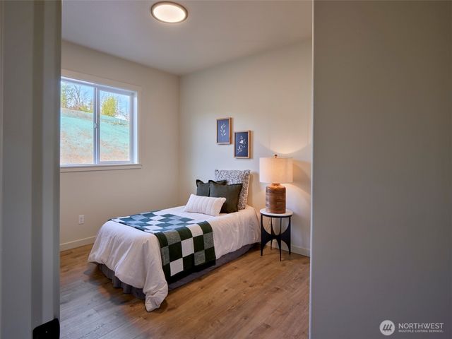 1834 Rose Valley Road, Kelso, WA 98626