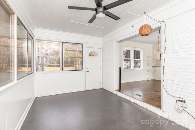 6701 Lynmont Drive, Charlotte, NC 28212