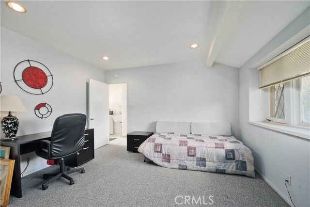 19732 Henshaw, Woodland Hills (los Angeles), CA 91364