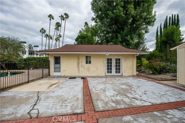19732 Henshaw, Woodland Hills (los Angeles), CA 91364