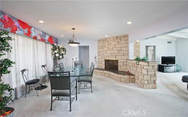 19732 Henshaw, Woodland Hills (los Angeles), CA 91364