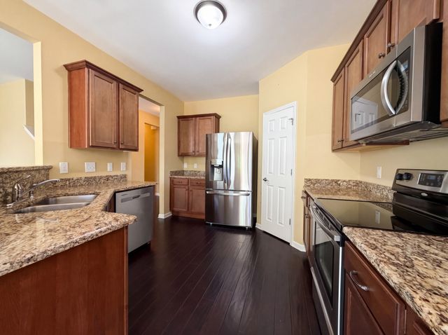 1852 Bunting Way Dr, Hermitage, TN 37076