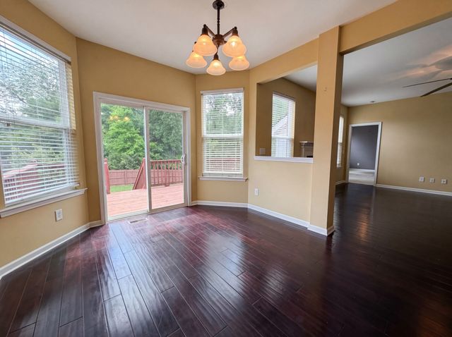 1852 Bunting Way Dr, Hermitage, TN 37076