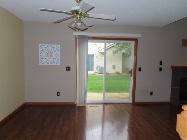 5439 Fawn Court SE, Prior Lake, MN 55372