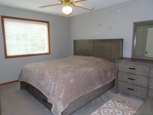 5439 Fawn Court SE, Prior Lake, MN 55372