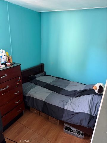 211 Monaco 54, Santa Ana, CA 92703