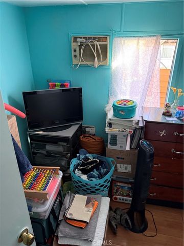 211 Monaco 54, Santa Ana, CA 92703