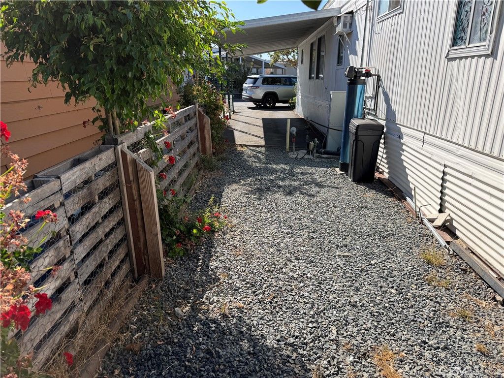 211 Monaco 54, Santa Ana, CA 92703 — photo 3