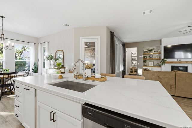 110 Milagro, Boerne, TX 78006