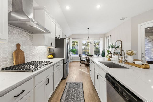 110 Milagro, Boerne, TX 78006