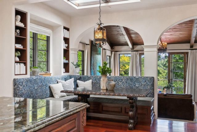 25 Searsville Court, Hillsborough, CA 94010