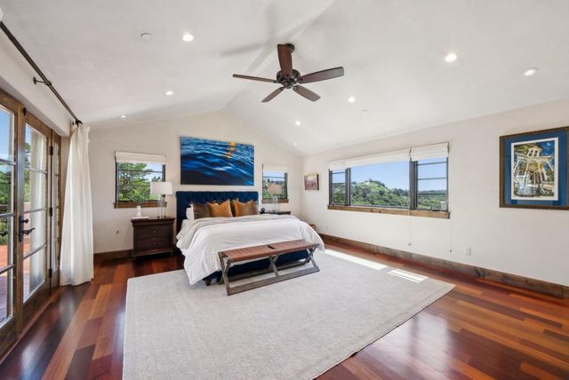 25 Searsville Court, Hillsborough, CA 94010