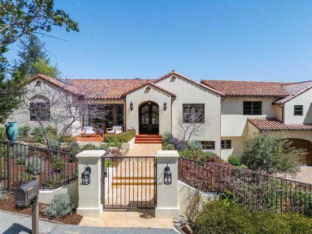 25 Searsville Court, Hillsborough, CA 94010