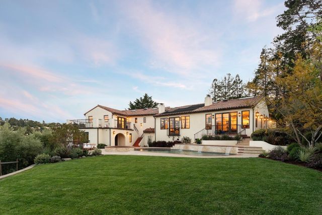 25 Searsville Court, Hillsborough, CA 94010