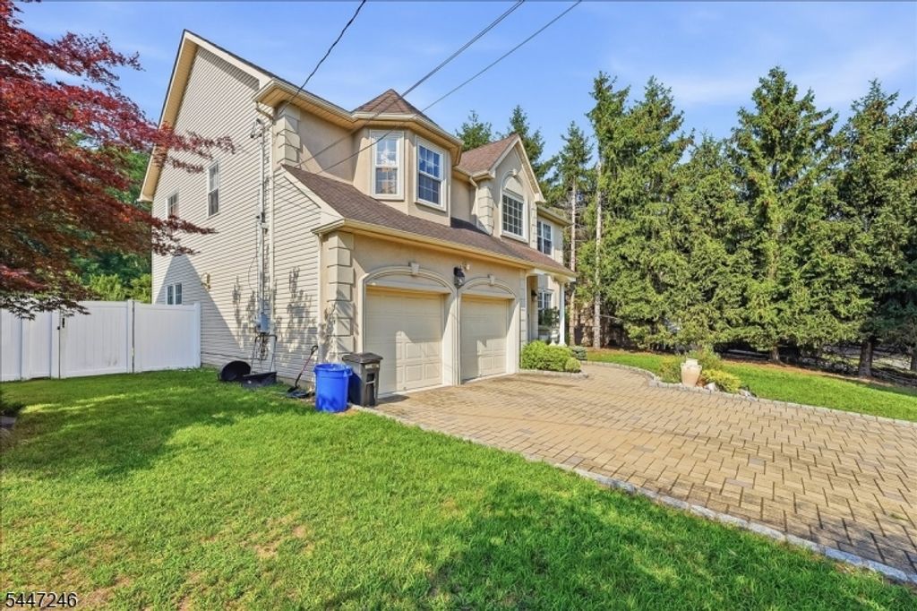 5 Old Bridge Rd, Cedar Grove Twp., NJ 07009 — photo 2
