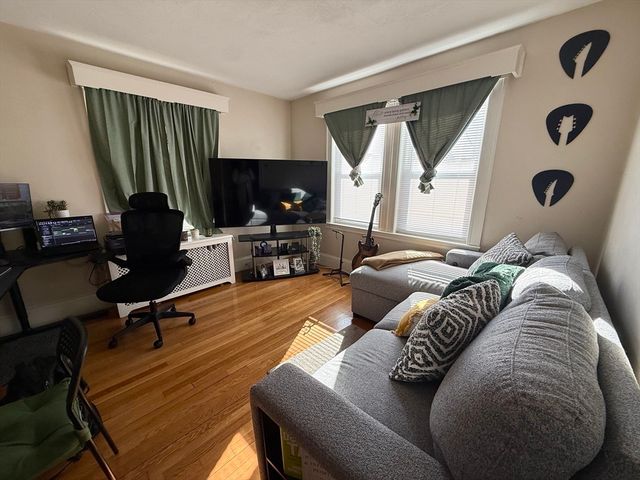 28 Kidder Street 28, Quincy, MA 02169